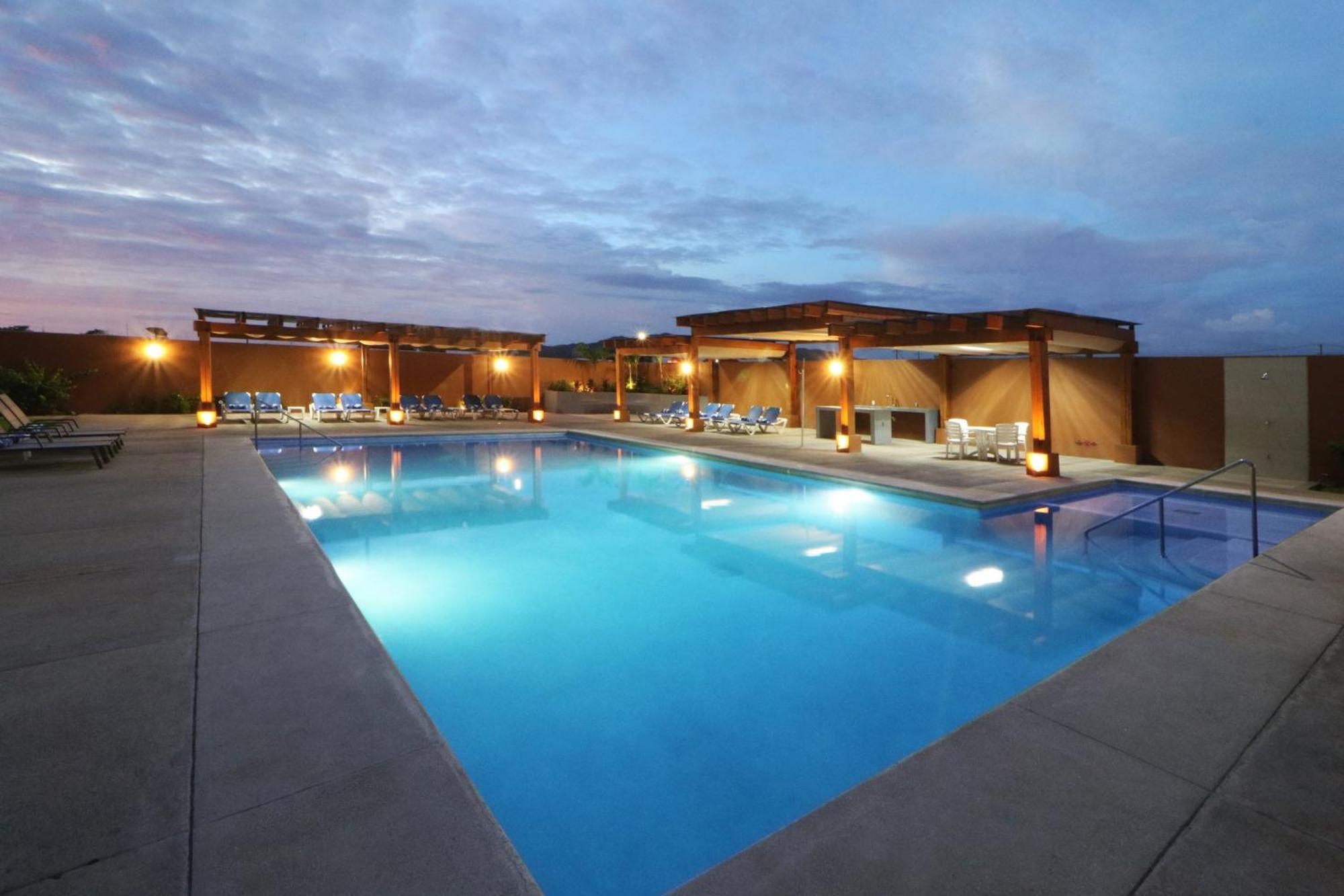 Holiday Inn Express Manzanillo By Ihg Dış mekan fotoğraf