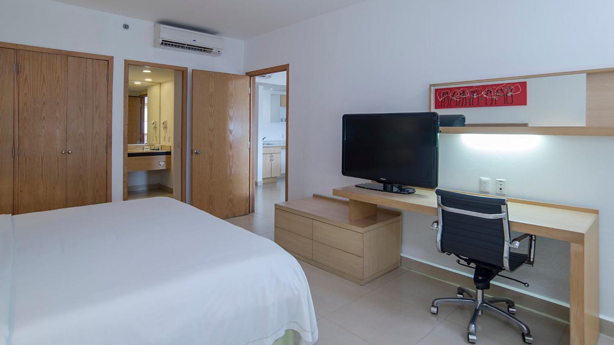 Holiday Inn Express Manzanillo By Ihg Dış mekan fotoğraf
